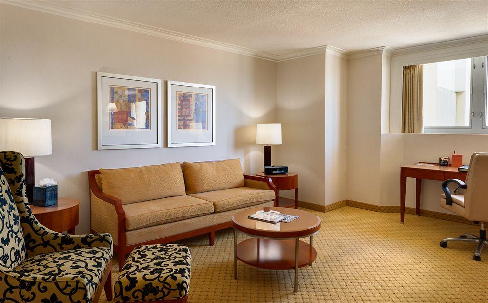 Marriott Gaslamp Quarter 4*