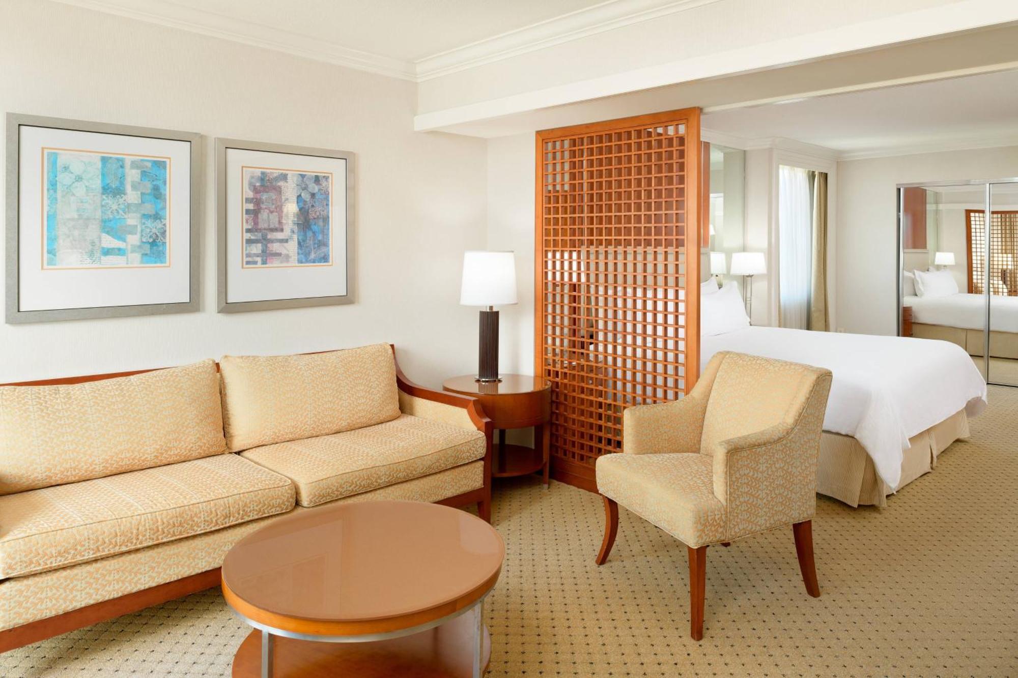 Marriott Gaslamp Quarter Hotel 4*