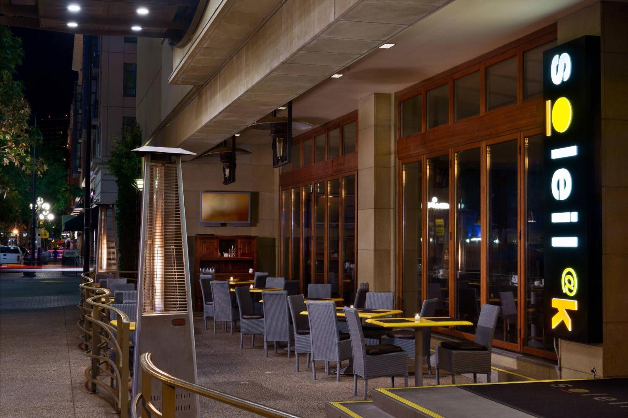 Marriott Gaslamp Quarter Hotel