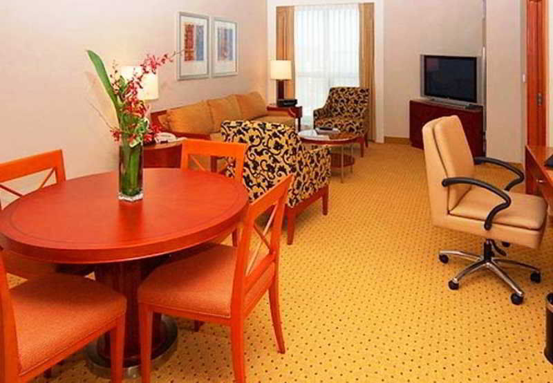 Marriott Gaslamp Quarter Hotel